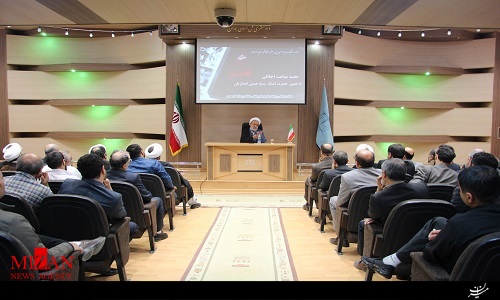 برگزاری درس اخلاق با حضور حجت الاسلام انصاریان در دادگستری همدان برگزاری درس اخلاق با حضور حجت الاسلام انصاریان در دادگستری همدان