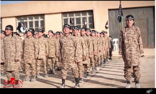 القاعده و جبهه النصره تروریست استخدام می‌کنند! + عکس