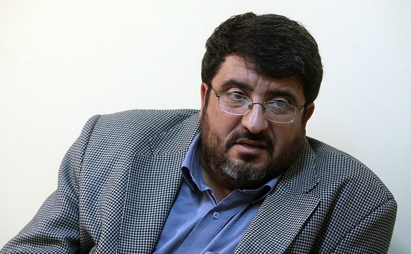 علی اصغری//پیروزی ترامپ نسبت به کلینتون تبعات مثبت بیشتری برای ایران در پی خواهد داشت
