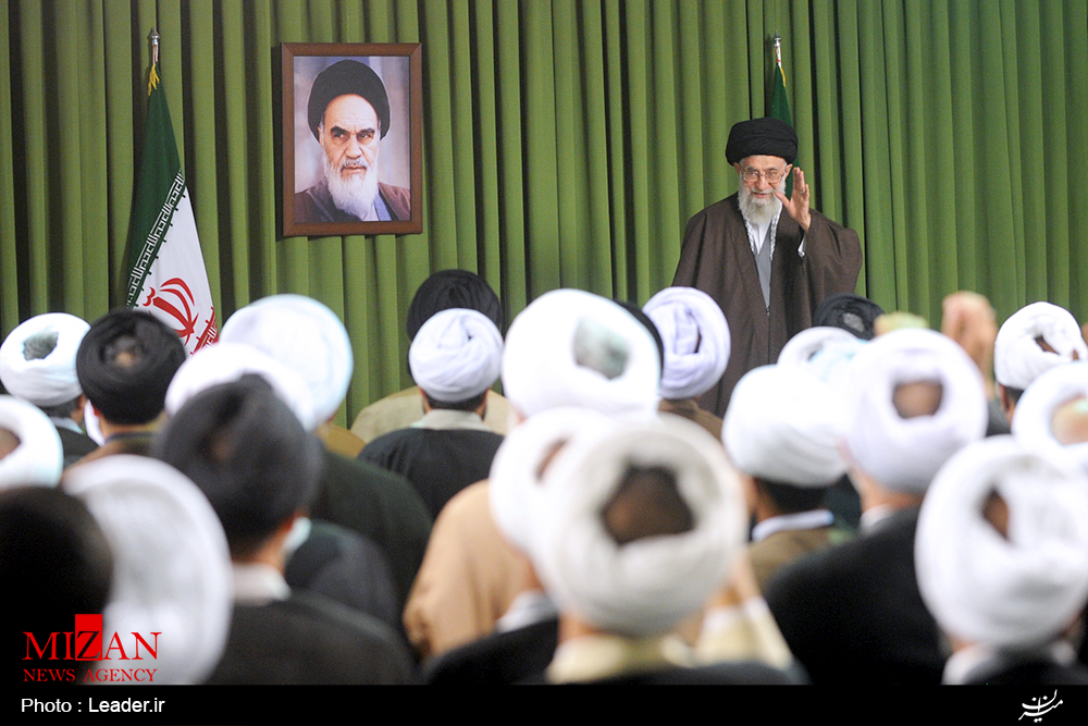 تبیین سه مسئولیت مهم روحانیت/ تداوم حضور روحانیون و مردم، استمرار حرکت انقلاب را ممکن کرده است