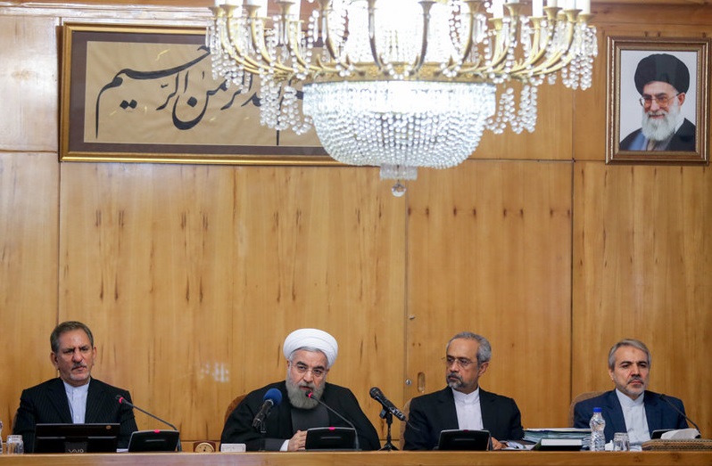 ابهاماتی در خصوص عملکرد مسئولان وقت وجود دارد