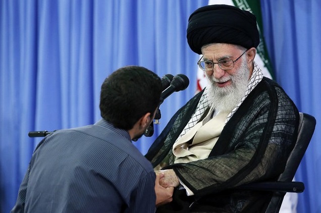 اگر در دیدار دانشجویان با رهبر انقلاب بودید چه نکته‌ای را مطرح می‌کردید؟
