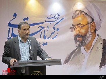 قزوه: جزو ارادتمندان اخلاقی هستم/ موسوی گرمارودی: برای این مراسم با سر آمدم قزوه: جزو ارادتمندان اخلاقی هستم/ موسوی گرمارودی: برای این مراسم با سر آمدم
