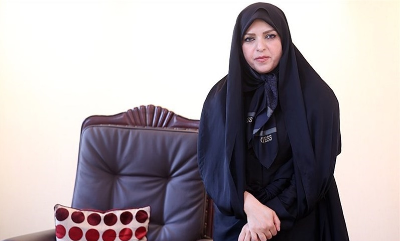 نوه امام خمینی به گزارش رسانه ملکه انگلیس واکنش نشان داد