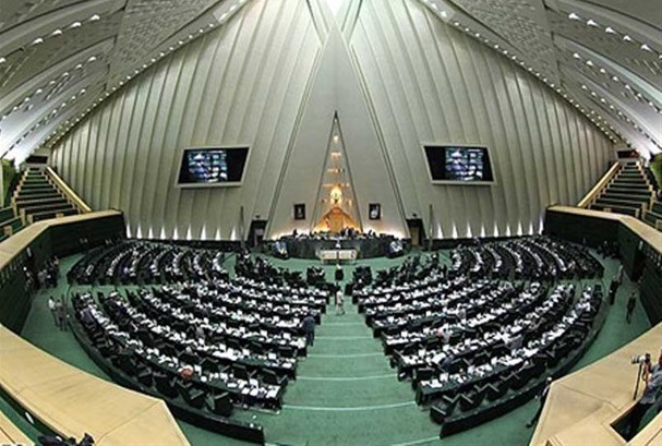 عارف رییس مجمع نمایندگان استان تهران شد