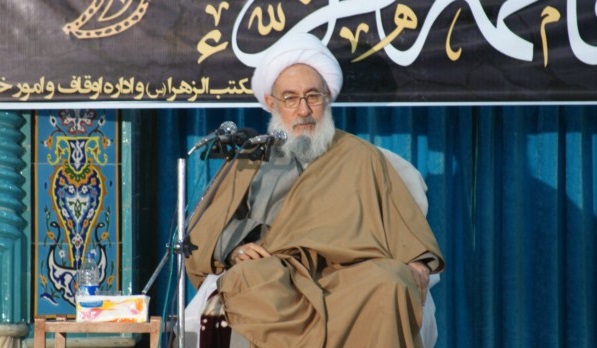 علی اصغری//