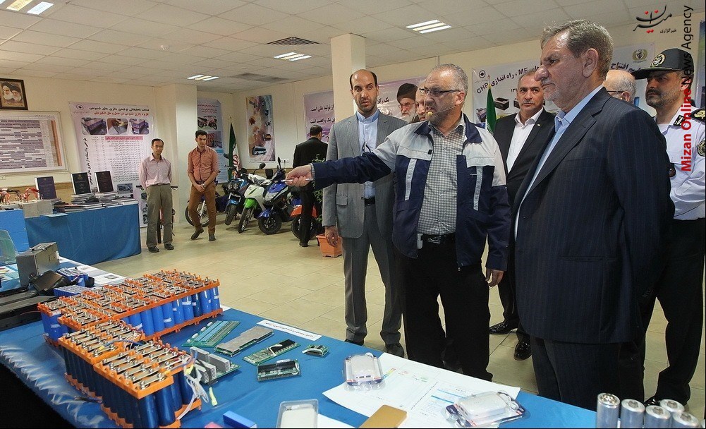 تصاویر خطوط تولید باتریهای پیشرفته در وزارت دفاع منتشر شد تصاویر خطوط تولید باتریهای پیشرفته در وزارت دفاع منتشر شد