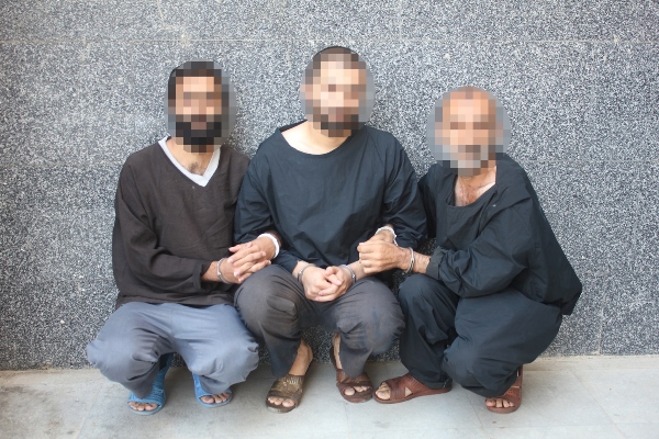 شگرد عجیب کلاهبرداران برای سرکیسه کردن رانندگان زن شگرد عجیب کلاهبرداران برای سرکیسه کردن رانندگان زن