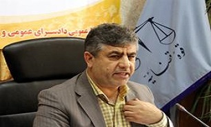 برخورد قاطع با فروشندگان و دست فروشان البسه مبتذل/ پلمب واحدهای صنفی البسه با مدل‌های نامتعارف و غیرشرعی