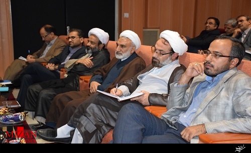 برگزاری جلسه آموزشی روانشناسی آرامش در خانواده در دادگستری استان مرکزی + عکس برگزاری جلسه آموزشی روانشناسی آرامش در خانواده در دادگستری استان مرکزی + عکس