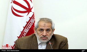 منع فعالیت هنرمندان و تهیه‌کنندگان سینما کذب است