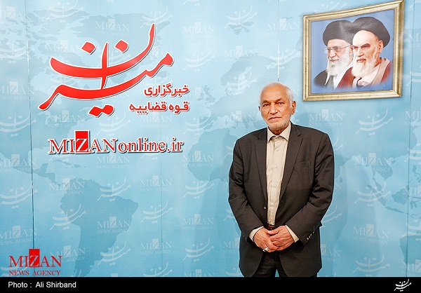 لبخند رضایت رهبر معظم انقلاب از عملکرد ستاد دیه/ آزادی 96 هزار زندانی جرائم غیرعمد در ربع قرن فعالیت/ ضرورت اصلاح قانون چک لبخند رضایت رهبر معظم انقلاب از عملکرد ستاد دیه/ آزادی 96 هزار زندانی جرائم غیرعمد در ربع قرن فعالیت/ ضرورت اصلاح قانون چک