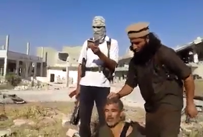 تروریست‎ها یک مرد سالمند را در استان حماه سر بریدند+عکس
