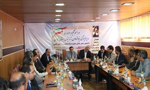 بازدید مدیرعامل بنیاد تعاون زندانیان کشور از کارگاه‌های اشتغال و حرفه آموزی زندان‌های همدان