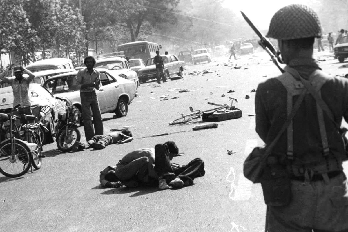 17 شهریور 57 در تهران چه گذشت؟/کشتار مردم ایران با گلوله‌های صهیونیستی