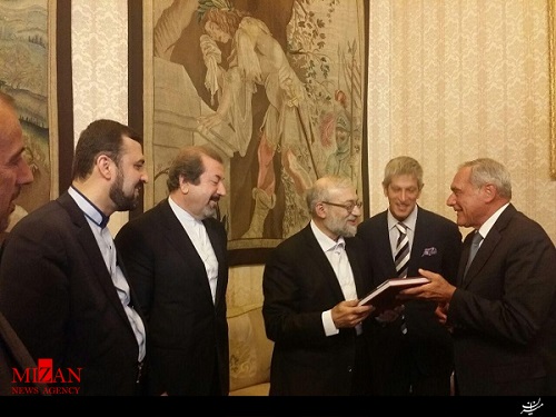 جواد لاریجانی: ایران می‌تواند درمبارزه با تروریسم به‌ ایتالیا کمک کند/ قدردانی رئیس مجلس سنای ایتالیا از مبارزه جدی ایران با پدیده شوم مواد مخدر