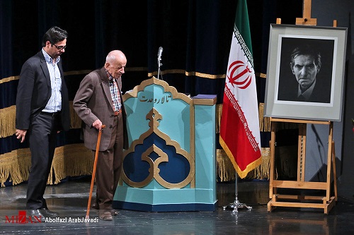 جنتی: قلم شهریار هیچگاه در مسیر انقلاب از نوشتن دست برنداشت/فتح الهی: بزرگداشت شهریار متعلق به تمام شاعران این سرزمین است