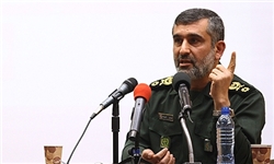 رونمایی از سامانه موشکی سوخت‌جامد نقطه‌زن 