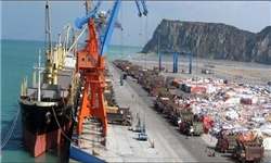 نخستین کشتی باری چین در 
