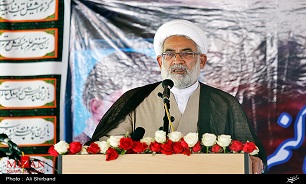 دشمنان می‌دانند که با جنگ نظامی نمی‌توانند مانع پیشرفت ما شوند/ نمایندگان قبل از نوشتن نامه در حمایت از عناصر مطرود، وضعیت پرونده آن‌ها را بررسی کنند/ پیشرفت‌های علمی و صنعتی کشور، مرهون خون شهدا است