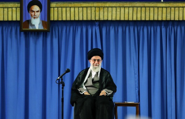 دیدار جمعی از دست اندرکاران حج با رهبر انقلاب آغاز شد‌