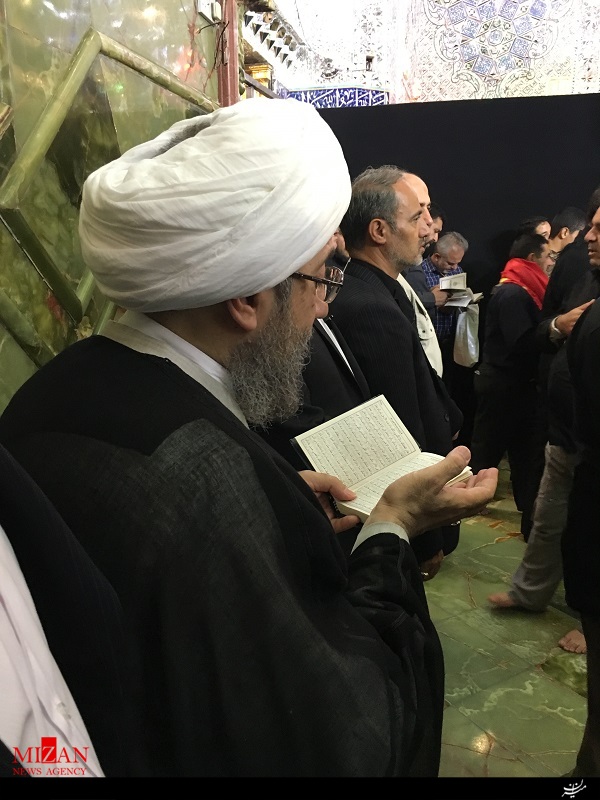 زیارت آیت الله آملی لاریجانی به زیارت حرم امام علی (ع) زیارت آیت الله آملی لاریجانی به زیارت حرم امام علی (ع)