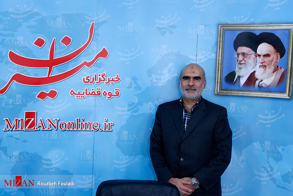 قدرت برخی از روسای شعبه از مدیرعامل بانک بیشتر است/ در این دولت توصیه ها کاهش یافته است قدرت برخی از روسای شعبه از مدیرعامل بانک بیشتر است/ در این دولت توصیه ها کاهش یافته است