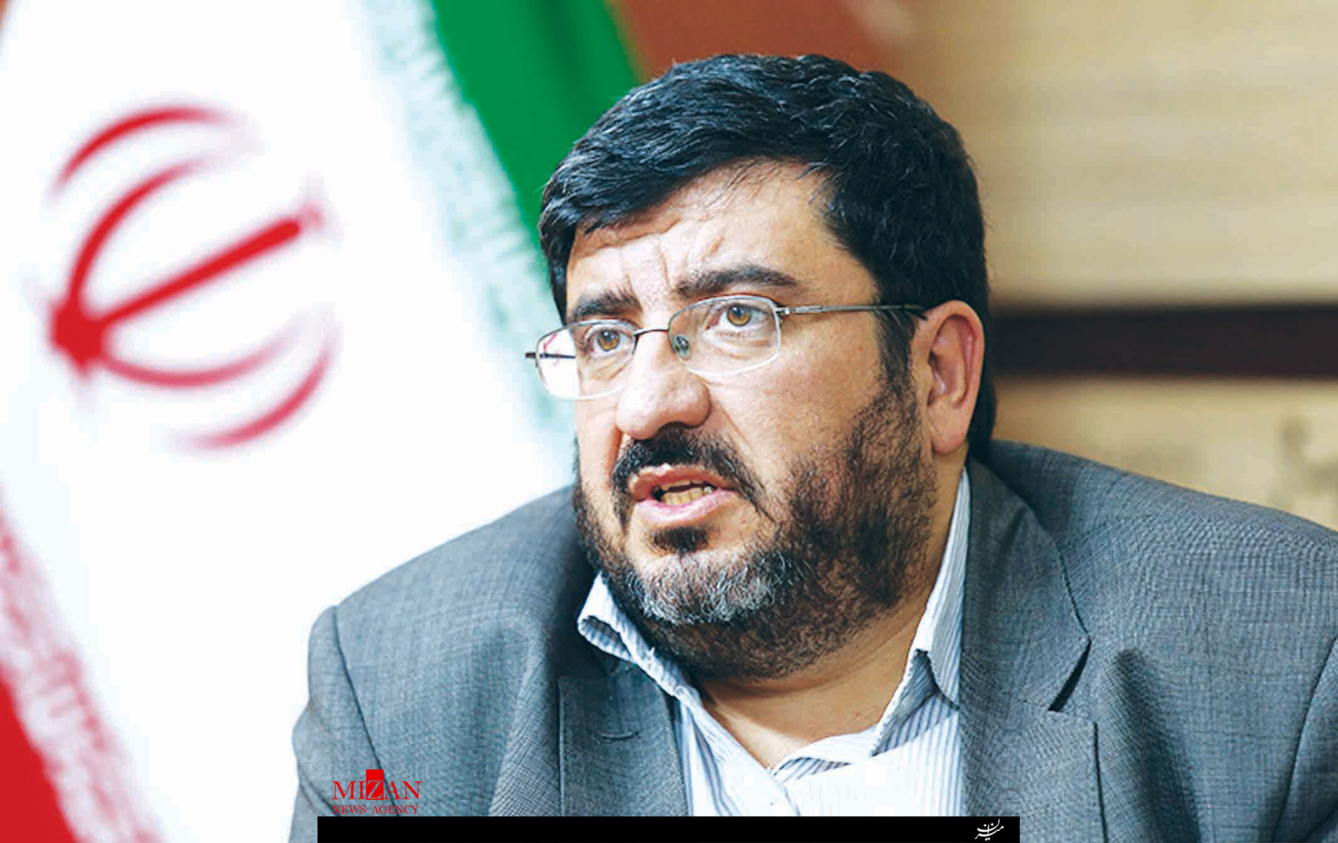 اگر کسی فکر می کند آمریکا می تواند مشکلی از ایران را حل کند در اشتباه است