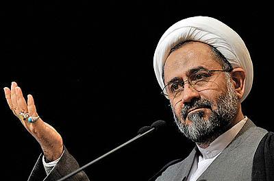 مصلحی:دشمن در صدد است امت اسلامی را از عنایات الهی غافل کند