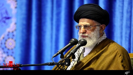 شعرخوانی رهبر انقلاب در کنگره جهانی بزرگداشت حافظ + فیلم