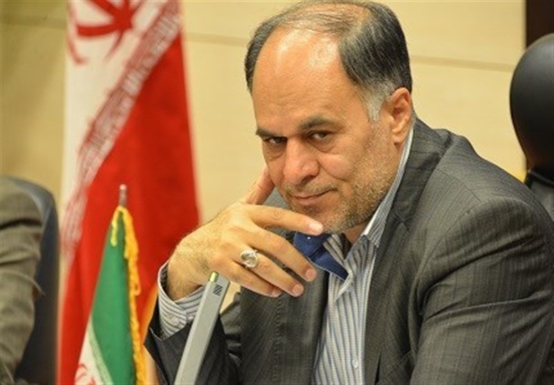 دستگاه‌های دولتی سیستان و بلوچستان باید از تولیدات داخل استان استفاده کنند