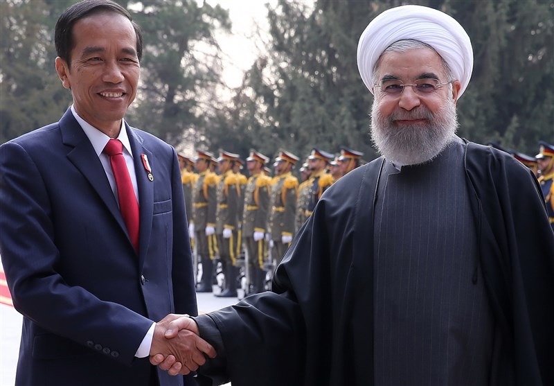 تهران و جاکارتا ۴ سند همکاری امضا کردند تهران و جاکارتا ۴ سند همکاری امضا کردند