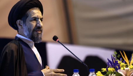 در جامعه‌ای که وحدت وجود دارد، ترور جایگاهی نخواهد داشت