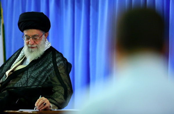 ایستادگی غیرنجیبانه در مقابل قانون/در جلسات خصوصی می گویند که تقلب اتفاق نیفتاده بود