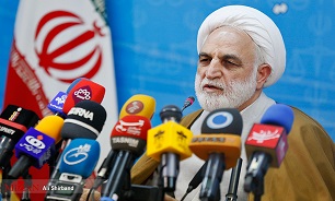 درحادثه پلاسکو، دادستانی وظیفه پلمب نداشته است/حکم بابک زنجانی ابلاغ و حکم دو متهم دیگر نقض شد/ 5 قاضی و چند کارمند و وکیل به اتهام تخلف تحت تعقیب قرار گرفته اند/ حکم نازنین زاغری قطعی شد/مرخصی مهدی هاشمی تمام شده/پیشنهاد 50 میلیونی برای پرسیدنِ یک سوال سراسر کذب از سخنگوی قوه قضائیه!