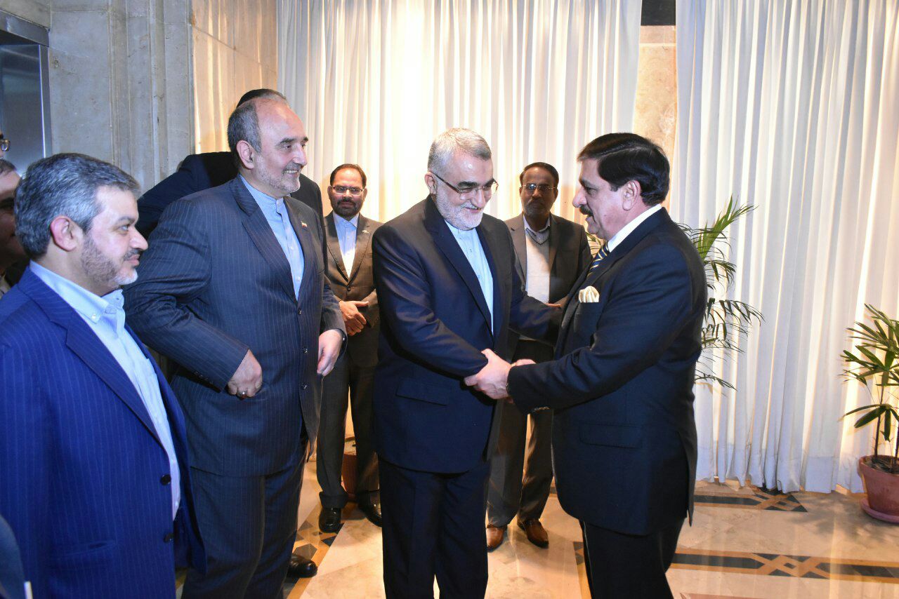 مهمترین عناوین 
