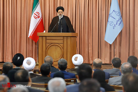 آیت الله رئیسی رئیس قوه قضاییه در دیدار با رئیس و نمایندگان مجلس شورای اسلامی 
