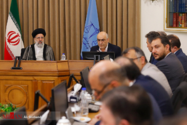 دیدار وزیر امور اقتصاد و دارایی با رئیس قوه قضاییه