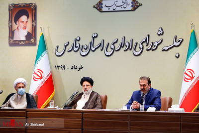 جلسه شورای اداری استان فارس با حضور رئیس قوه قضاییه 