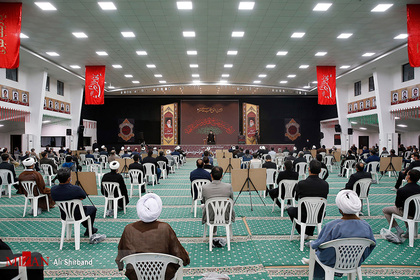  حضور آیت‌الله رییسی در حسینیه جماران شهرستان بیرجند