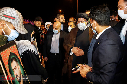 حضور رئیس قوه قضاییه در یادمان شهیدان حاج قاسم سلیمانی و ابومهدی المهندس در فرودگاه بغداد 