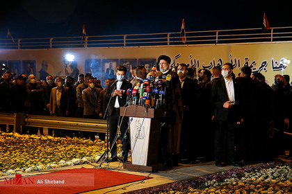 حضور رئیس قوه قضاییه در یادمان شهیدان حاج قاسم سلیمانی و ابومهدی المهندس در فرودگاه بغداد 