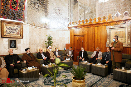 تشرف آیت الله رئیسی به حرمین امامین کاظمین (ع)