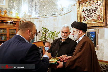 تشرف آیت الله رئیسی به حرمین امامین کاظمین (ع)