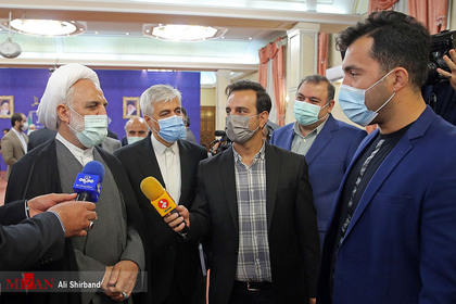 نشست صمیمی رئیس قوه قضاییه با قهرمانان المپیک، پارالمپیک و جهانی
