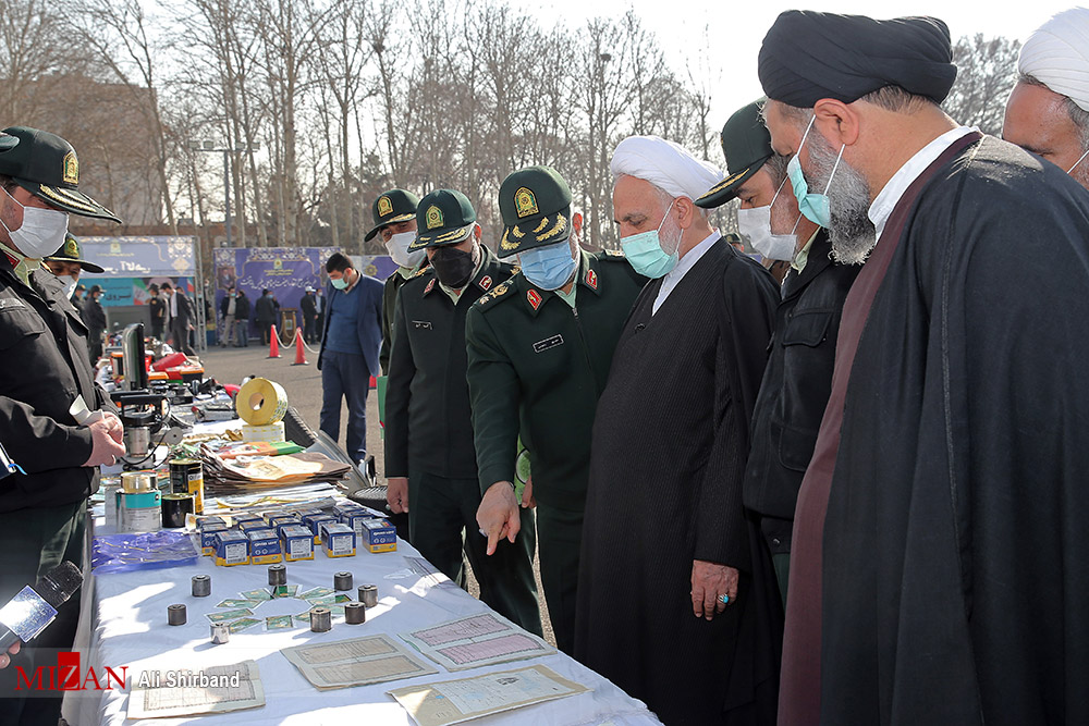 دستور حجت‌الاسلام والمسلمین محسنی اژه‌ای برای تقویت ارتباط الکترونیک میان مراجع قضایی و مراکز انتظامی/ پیشنهاد ویژه رئیس عدلیه برای افزایش تعامل میان قوه قضاییه و ناجا/ ادامه حذف تشریفات از برنامه های رئیس عدلیه