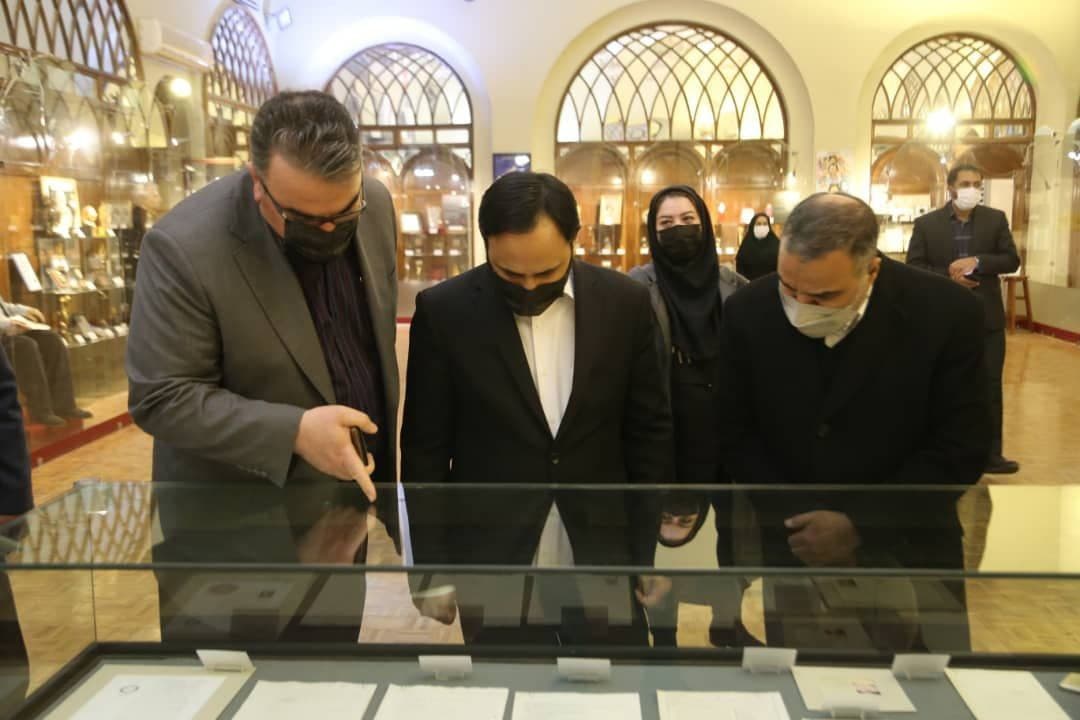 بازدید سخنگوی دولت سیزدهم از موزه سینمای ایران بازدید سخنگوی دولت سیزدهم از موزه سینمای ایران