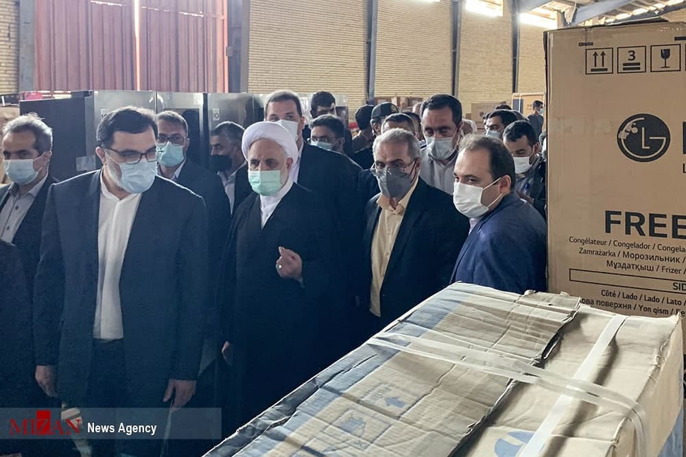 بازدید سه ساعته رئیس قوه قضاییه از بنادر و گمرکات استان هرمزگان و بندر شهید رجایی/تاکیدات رئیس دستگاه قضا بر جلوگیری از معطلی کشتی‌های حامل کالاهای ثبت سفارش شده در لنگرگاه‌ها/ آغاز گام دوم ساماندهی وضعیت اموال تملیکی