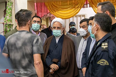بازدید رئیس قوه قضاییه از زندان ساری در ساعات تحویل سال ۱۴۰۱