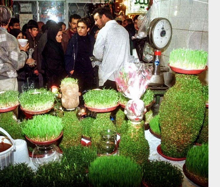 مهمانیهای نوروزی پای سفره افطار! مهمانیهای نوروزی پای سفره افطار!